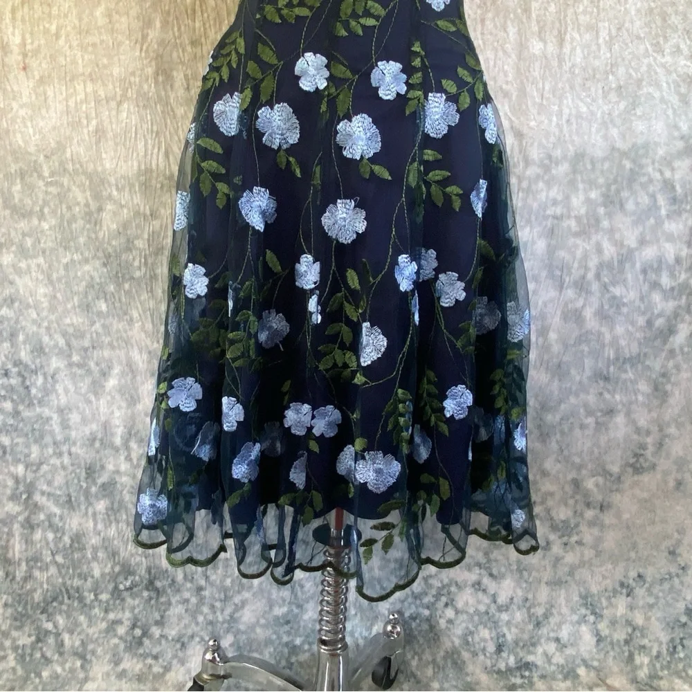 Gabby Skye Navy and Green Floral Midi Dress - Picture 3 of 10